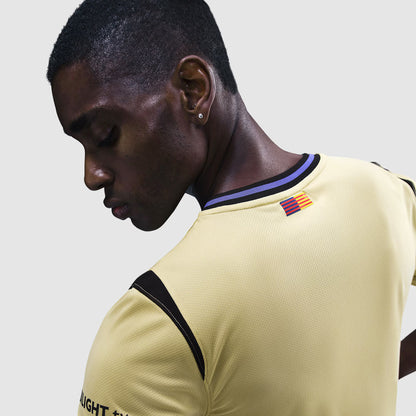 F.C. Barcelona 2025/26 Stadium Away
Men's Kobe Dri-FIT
