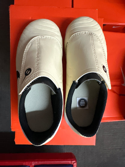 Kids Nike Jr. Tiempo Legend 10 Club MG / FG Youth Cleats – Lemonade/Metallic Gold