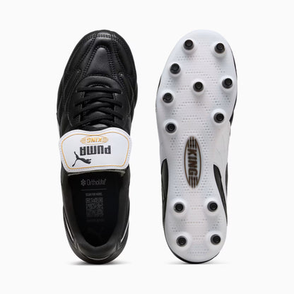Outsole view PUMA King Top FG/AG conical studs