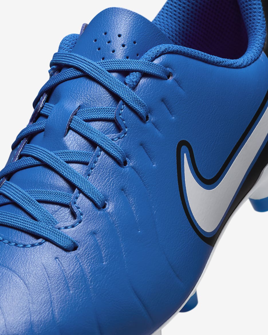 laces Nike Jr. Tiempo Legend 10 ClubLittle/Big Kids' Multi-Ground Low-Top Soccer Cleats