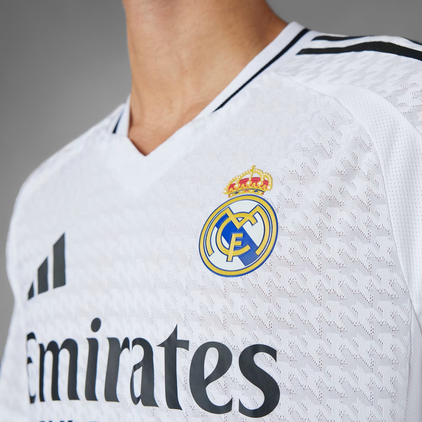 Real Madrid 24/25 Home Authentic Jersey – Tradition Meets Performance